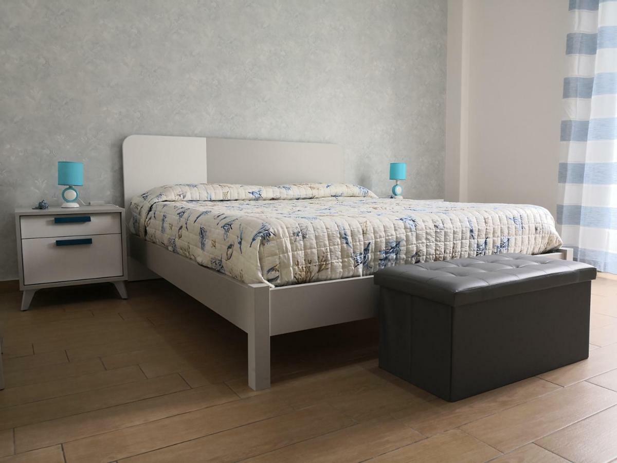 Corso Italia 83 Apartment Taranto Ngoại thất bức ảnh